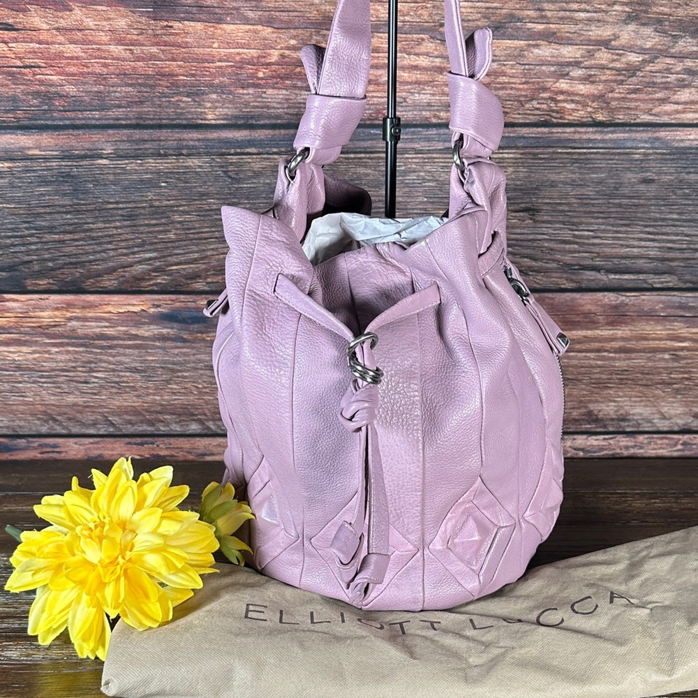Elliott Lucca Lavender Shoulder Drawstring Bucket Bag! In Excellent Condition!